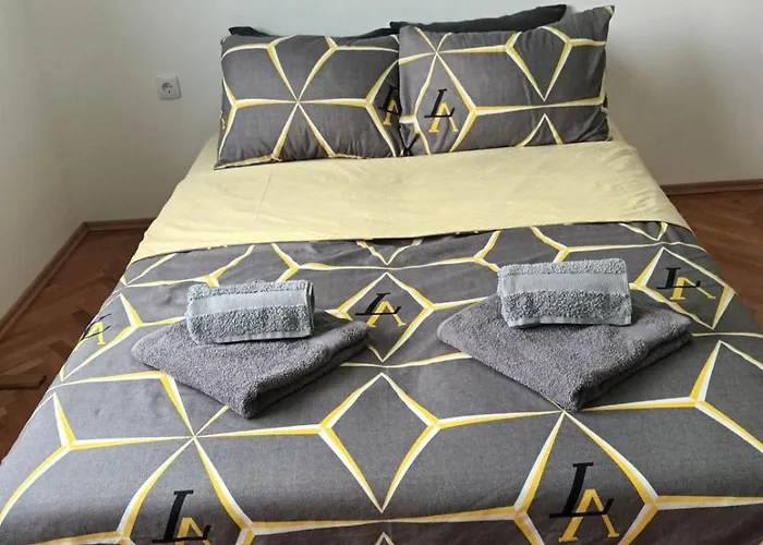 Bata I Seka Lejlighed